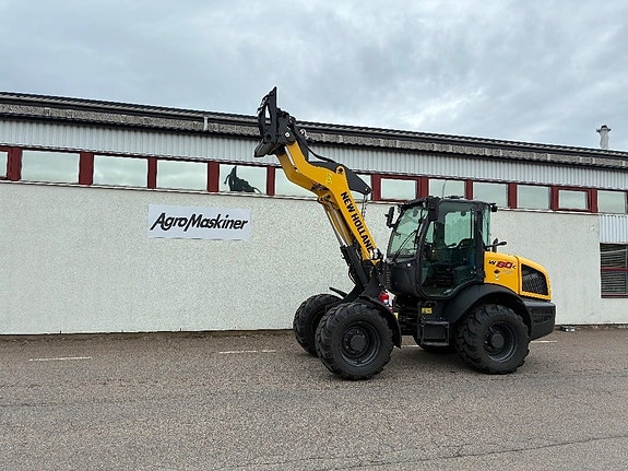 New Holland W 80 C 2 of 5