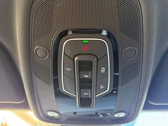 Audi Q8 23 of 30