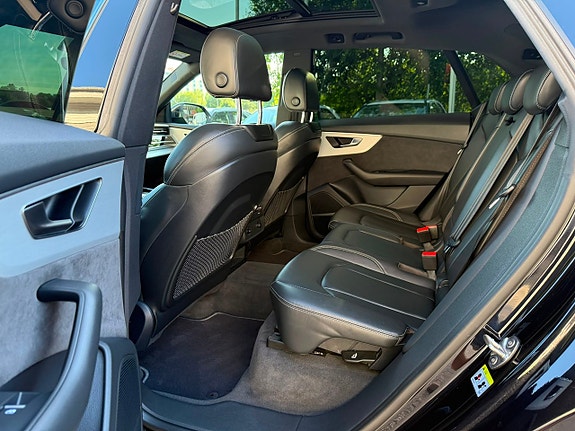 Audi Q8 29 of 30