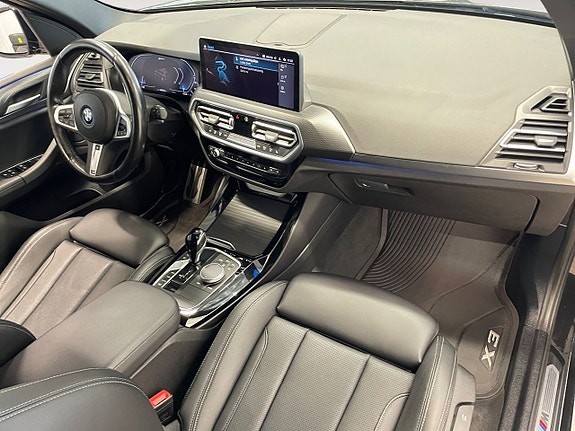 BMW X3 12 of 19