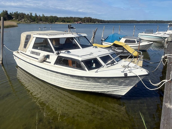 Uttern 6300 Yamaha 115 Hk Fyrtakt -19 ENDAST 90 Timmar 2 of 5