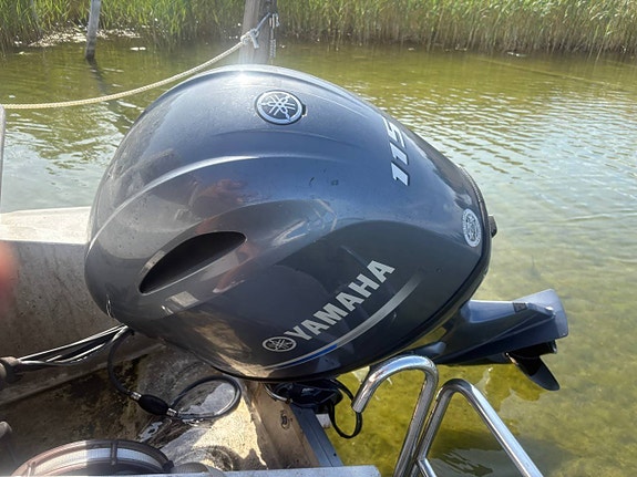 Uttern 6300 Yamaha 115 Hk Fyrtakt -19 ENDAST 90 Timmar 3 of 5