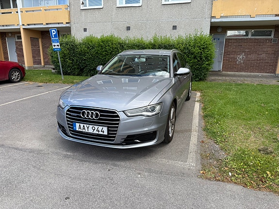Audi A6 2 of 5
