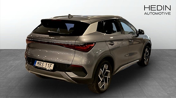 BYD Atto 3 2 of 5