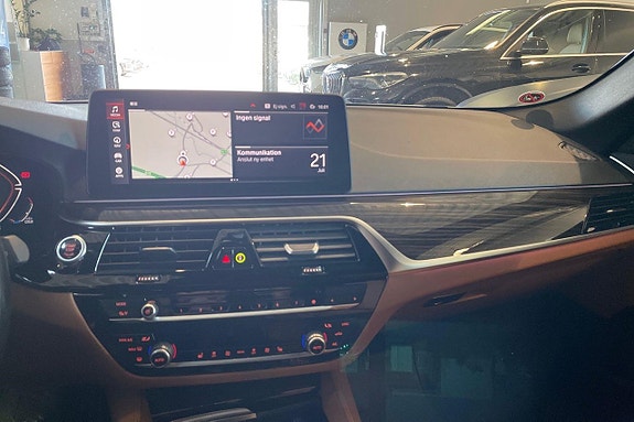 BMW 520d 13 of 17