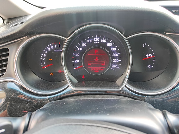Kia Ceed 2 of 5