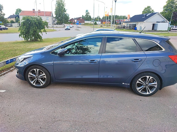 Kia Ceed 7 of 7