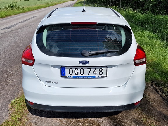 Ford Focus 3 of 5