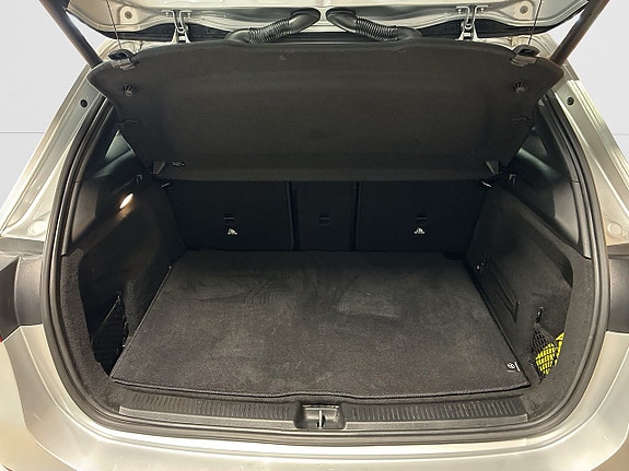 Mercedes-Benz B180 11 of 25