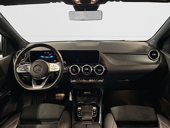 Mercedes-Benz B180 10 of 25