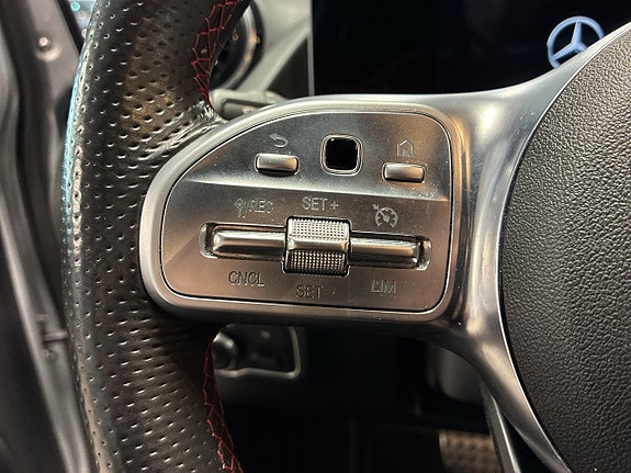 Mercedes-Benz B180 15 of 25