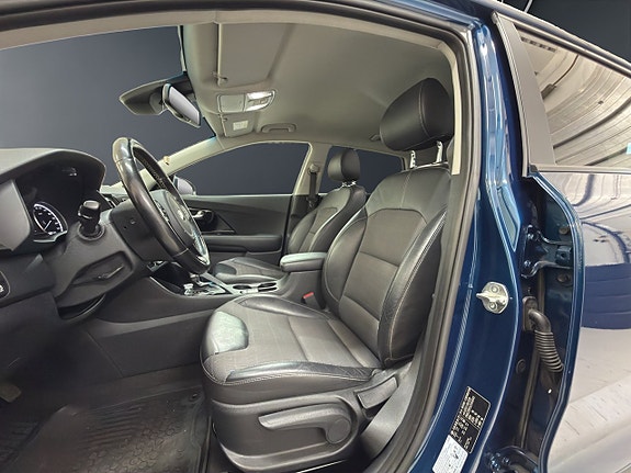 Kia Niro 9 of 16