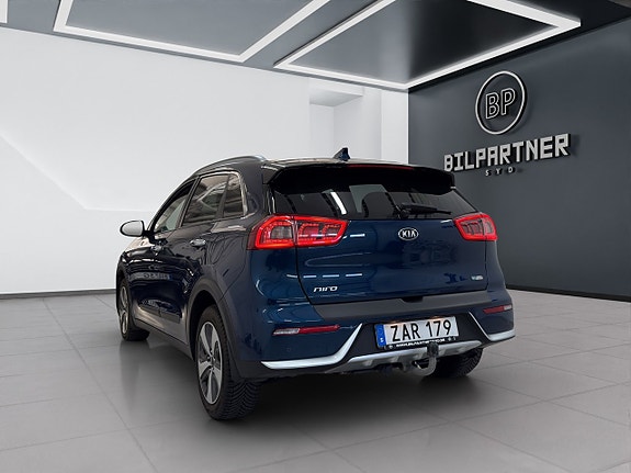Kia Niro 3 of 5