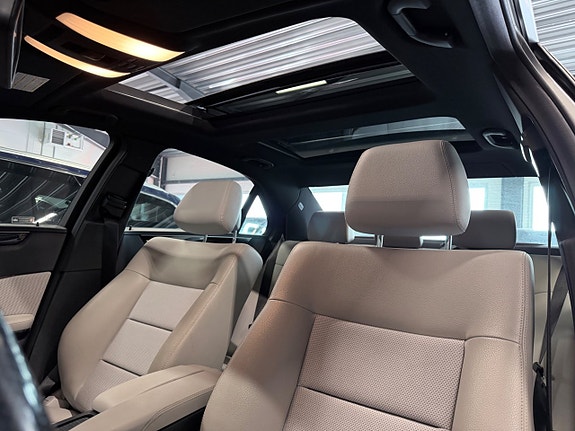 Mercedes-Benz E220 18 of 19