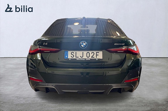 BMW i4 3 of 16