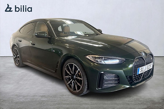 BMW i4 16 of 16