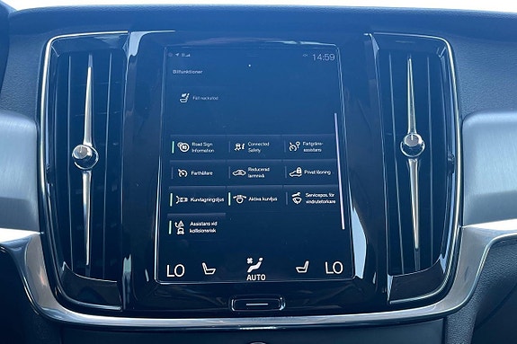 Volvo V90 24 of 30