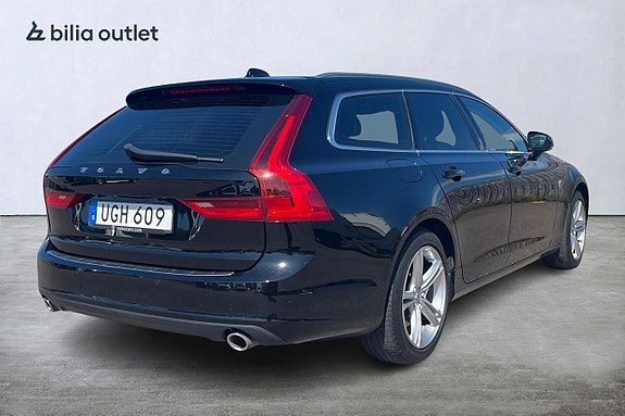 Volvo V90 6 of 30