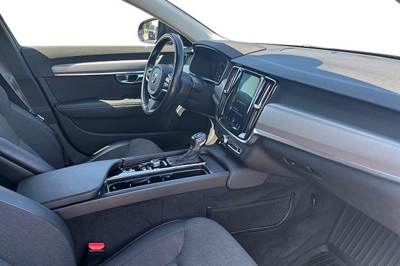 Volvo V90 25 of 30