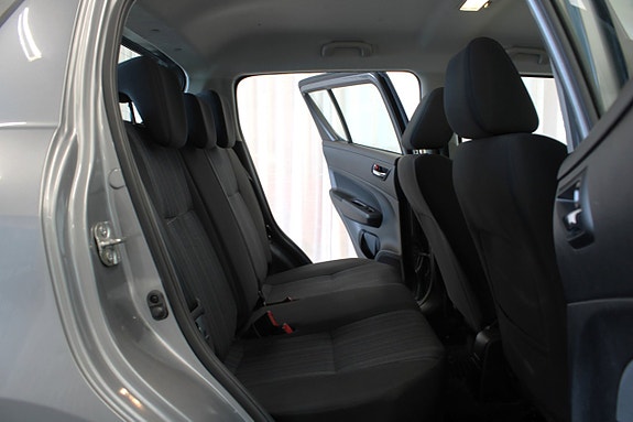 Suzuki Swift 9 of 16