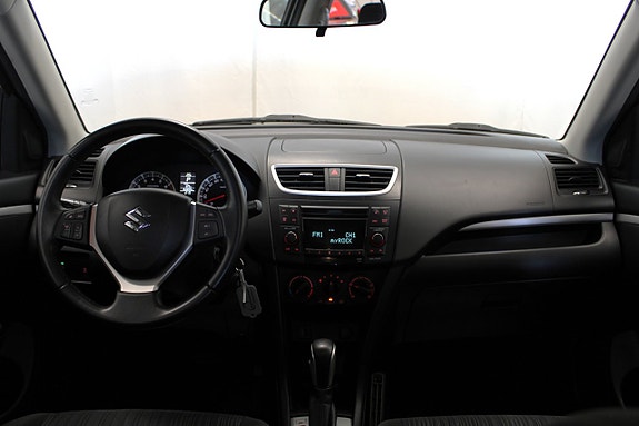 Suzuki Swift 12 of 16