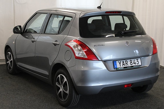 Suzuki Swift 7 of 16