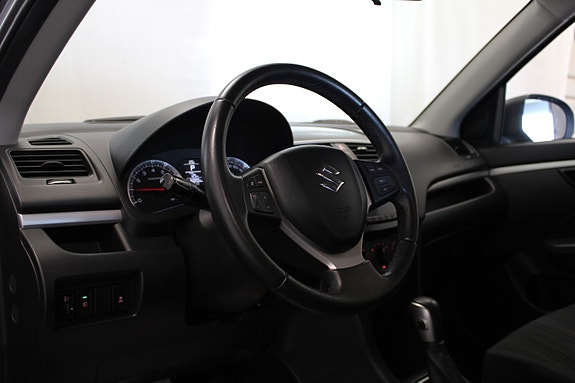 Suzuki Swift 8 of 16
