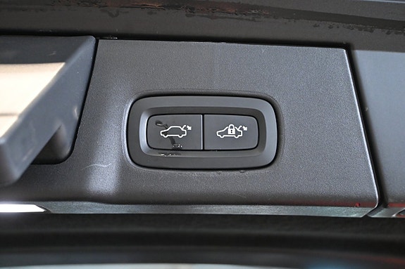 Volvo V90 Cross Country 15 of 25