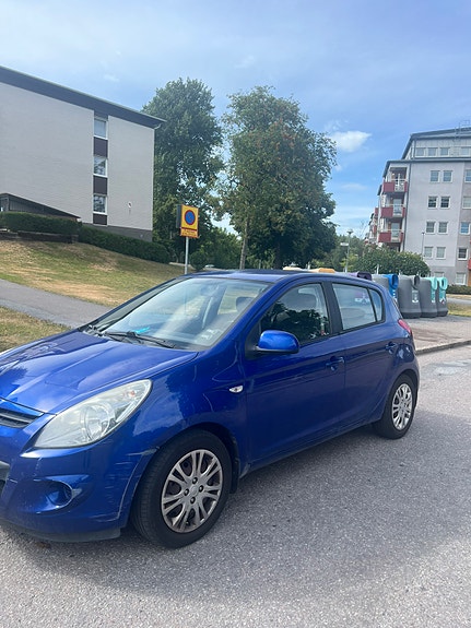 Hyundai i20 3 of 7