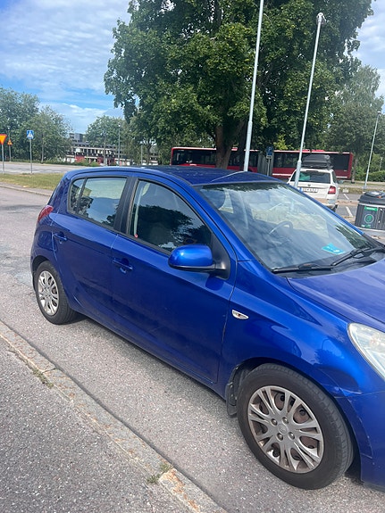 Hyundai i20 4 of 7