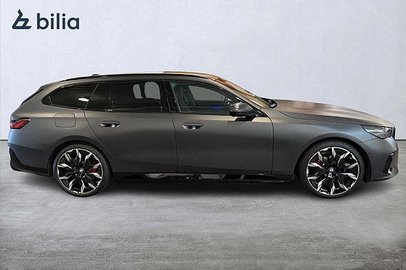 BMW 530e 15 of 17