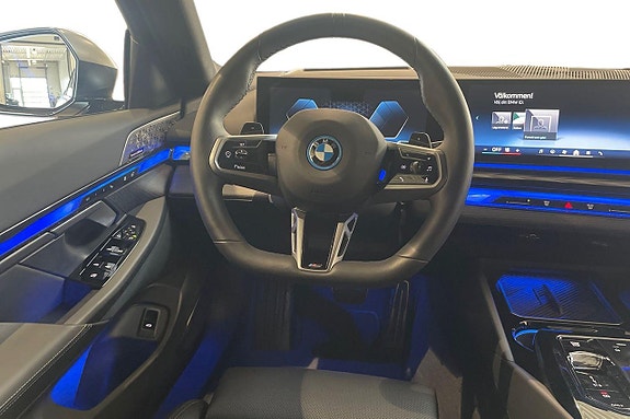 BMW 530e 8 of 17