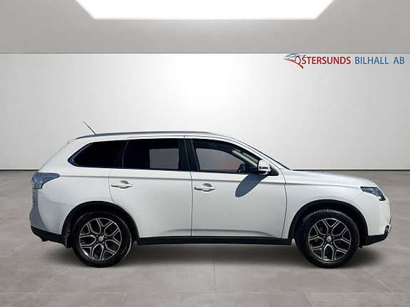 Mitsubishi Outlander 6 of 13