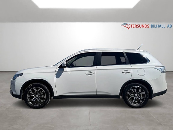 Mitsubishi Outlander 4 of 5