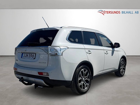 Mitsubishi Outlander 8 of 13