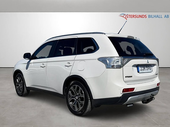 Mitsubishi Outlander 7 of 13