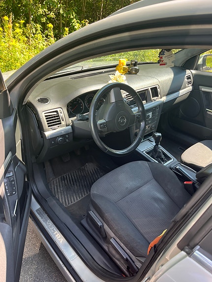 Opel Vectra 4 of 4
