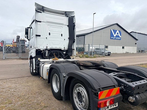 Mercedes-Benz Actros 2545 4 of 12