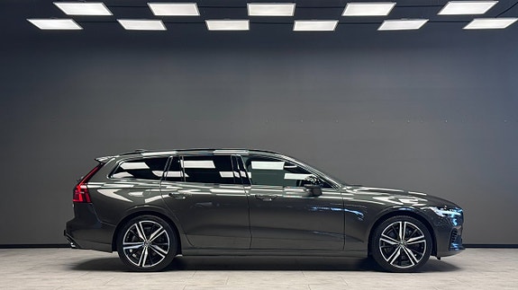 Volvo V60 4 of 5