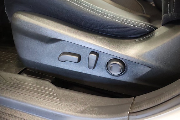 Subaru Outback 8 of 14