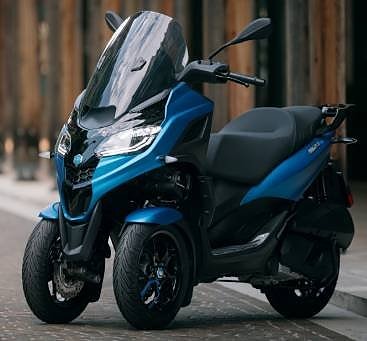 Piaggio MP3 310 Sport Blu Zaffiro 2 of 2