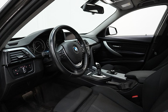 BMW 320d 10 of 19
