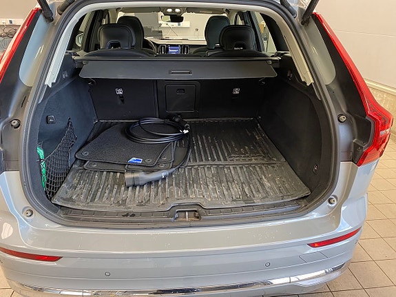Volvo XC60 14 of 17