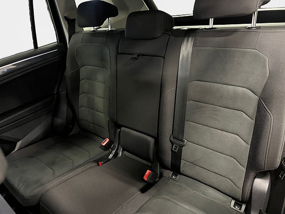 Volkswagen Tiguan Allspace 14 of 15