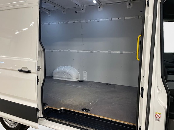 Volkswagen Crafter 35 14 of 15