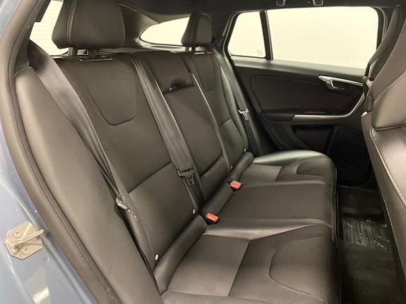 Volvo V60 17 of 22