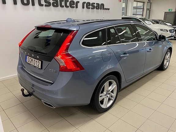 Volvo V60 4 of 22