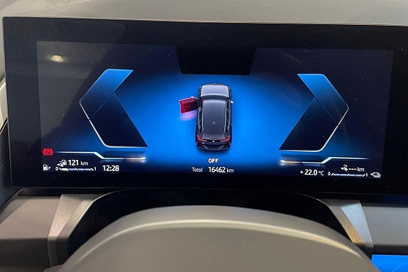 BMW X3 13 of 17