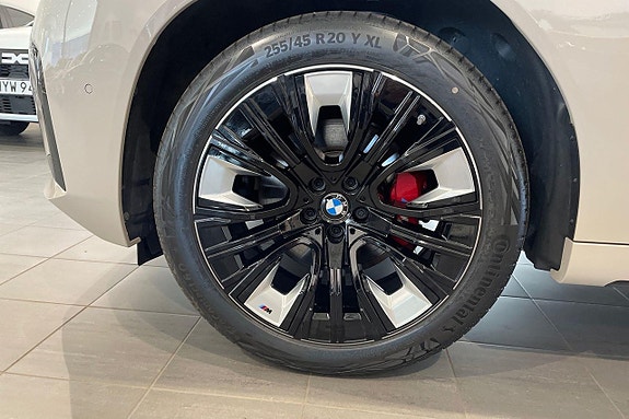 BMW X3 14 of 17