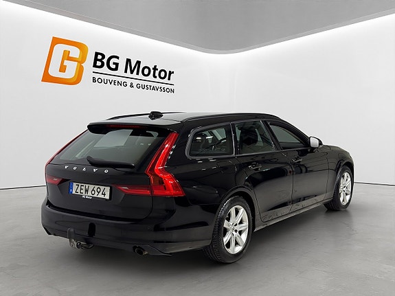 Volvo V90 4 of 5